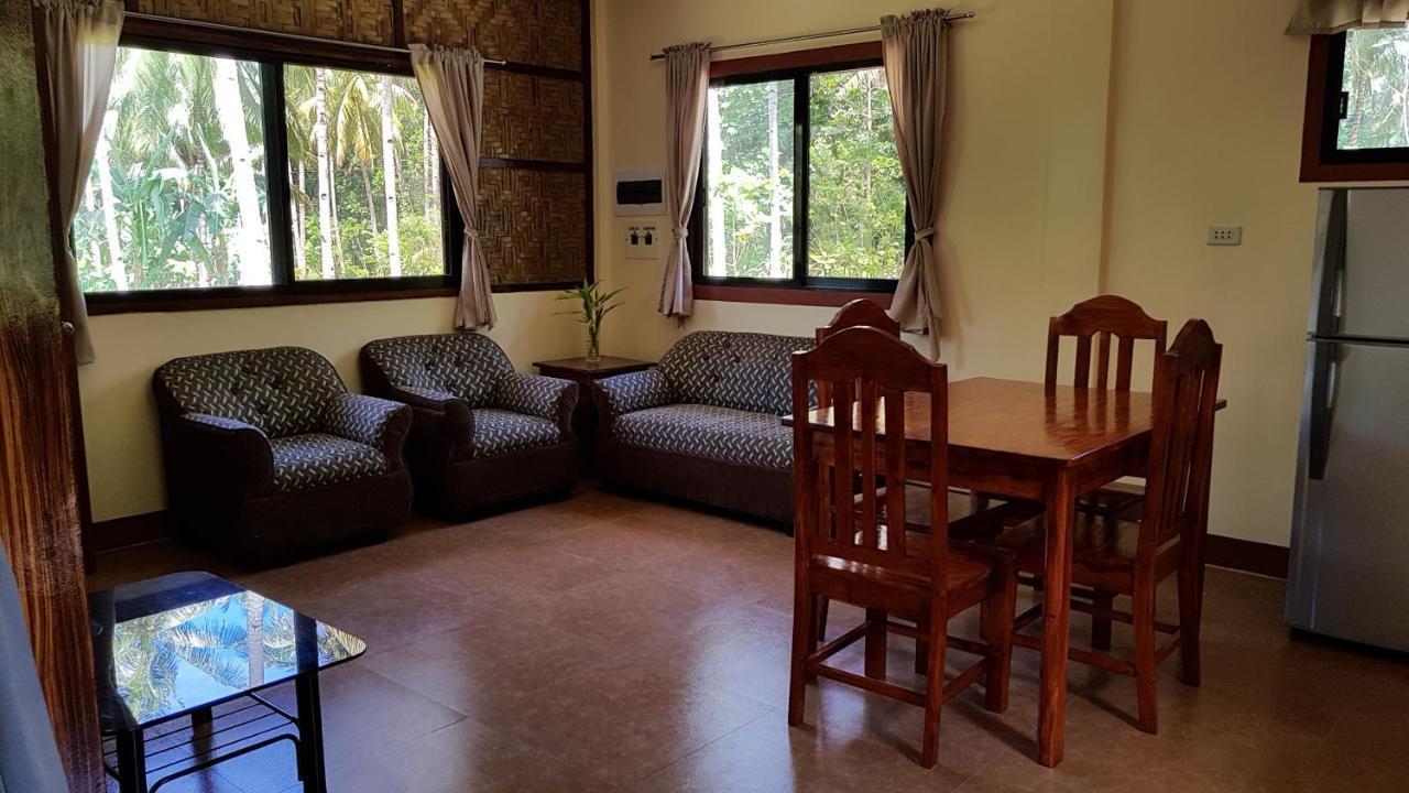 Paco'S Garden Home Stay Mambajao Extérieur photo