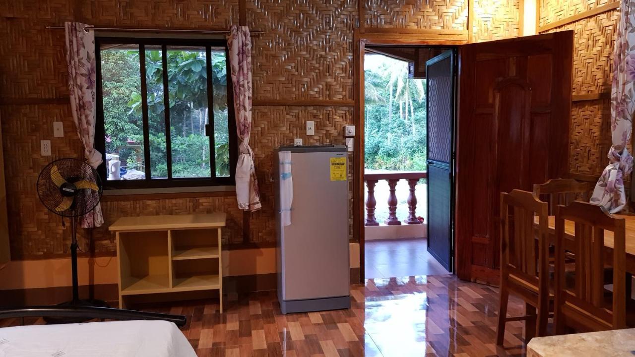 Paco'S Garden Home Stay Mambajao Extérieur photo