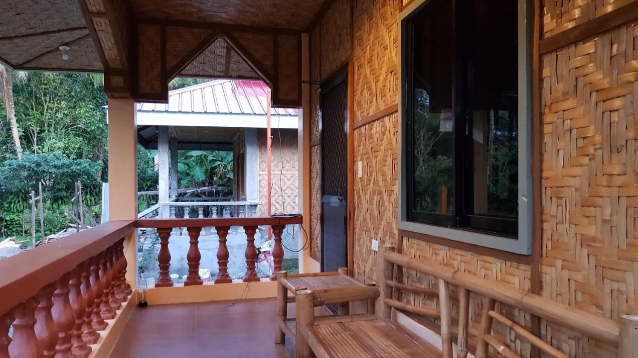 Paco'S Garden Home Stay Mambajao Extérieur photo