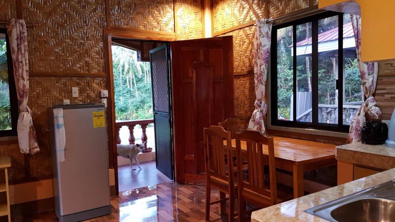 Paco'S Garden Home Stay Mambajao Extérieur photo